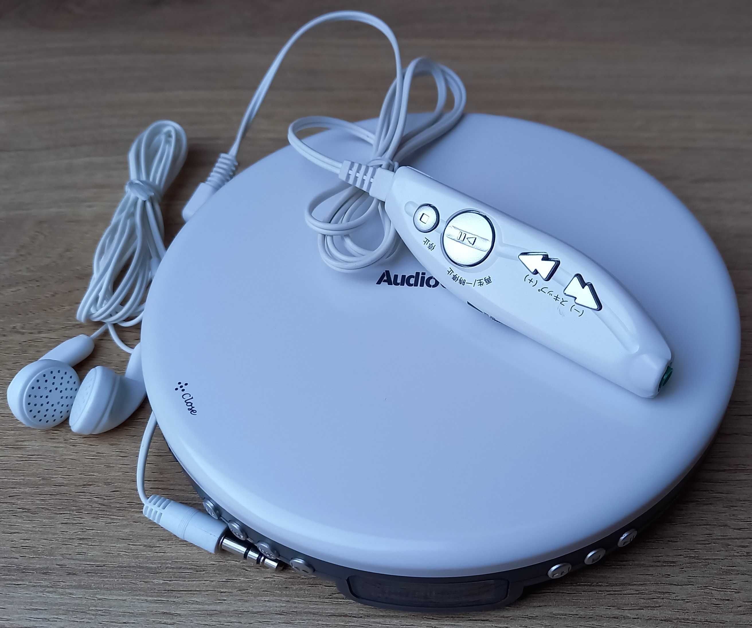 AudioComm CDP-830Z-W discman odtwarzacz walkman CD