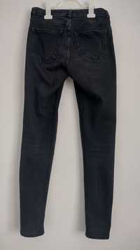Czarne jeansy - rozm. 36