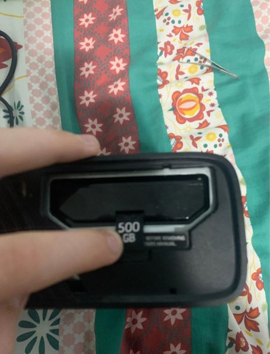 Xbox 360 E 500 GB + Kinect + 3 gry – Gotowy do gry!