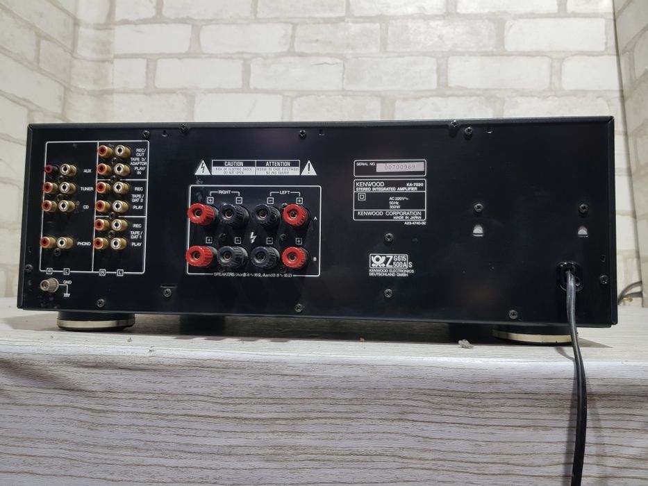 16 кг! Hi-Fi Стерео підсилювач KENWOOD KA-7020, *2x175 Вт, б/у з Німеч