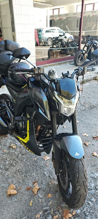 Zontes 125 Z2 LCD – Impecável e pronta a andar!