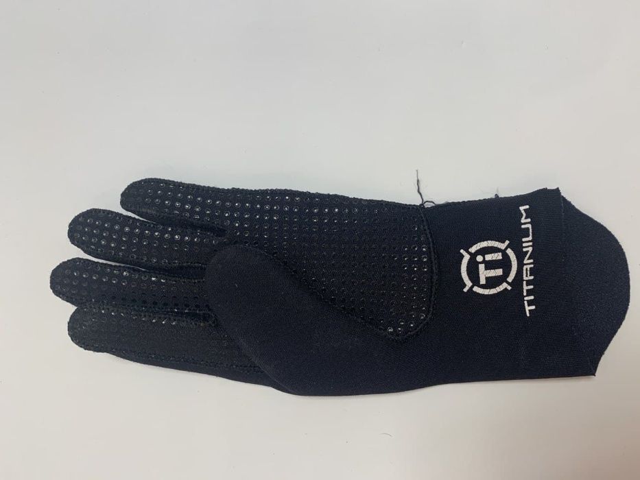 Дайверская неопреновая перчатка Tilos Neoprene Diving Gloves 1 шт