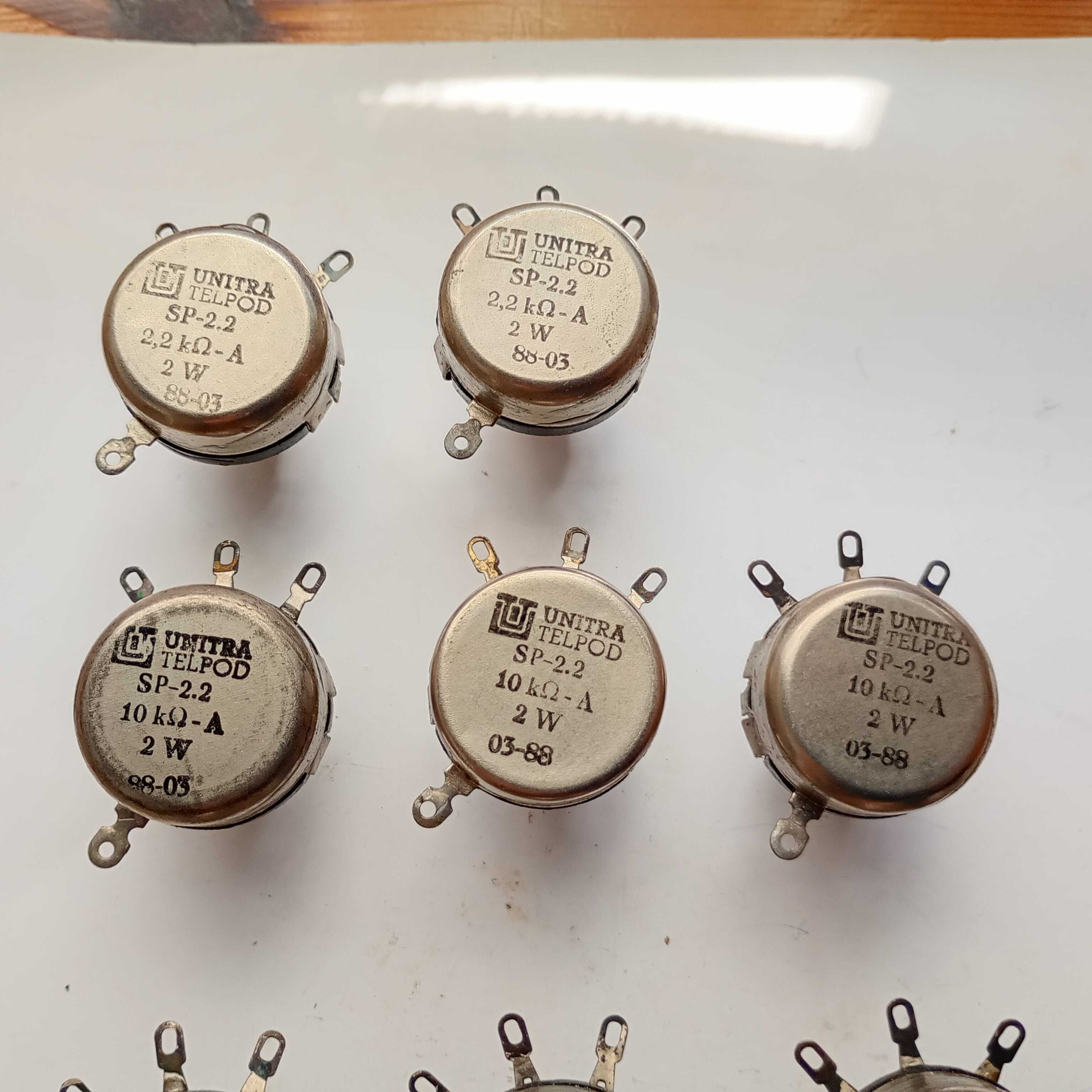 Potencjometr UNITRA TELPOD SP 2,2 4,7MOhm  2W i inne