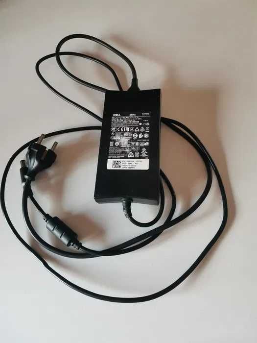 Dell lattitude E5570 i7 6820HQ 16gbDDR4 M370 1TB SSD IPS FHD