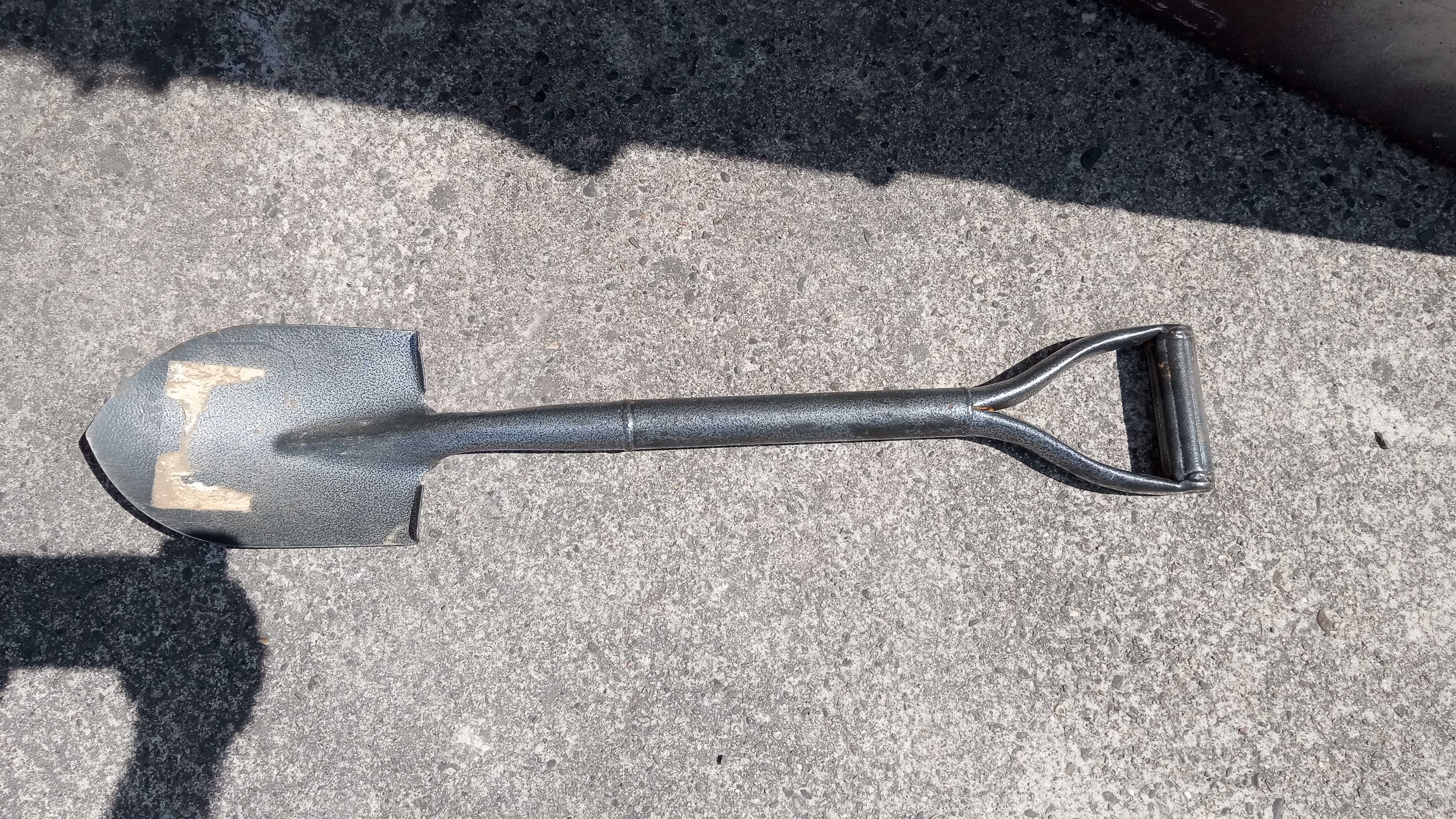 Saperka  metalowa, szpadel