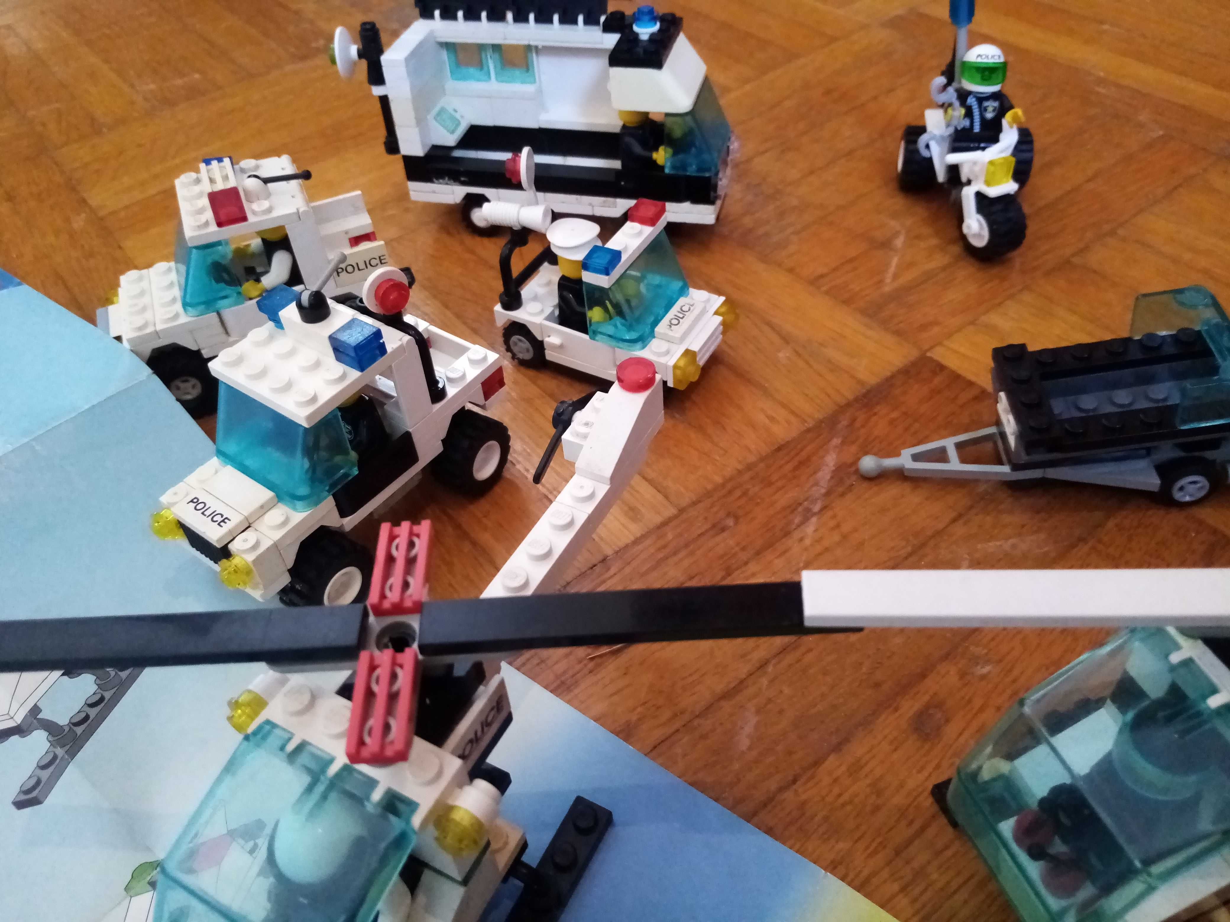 Lego town Classic policje 6 zestawów uzywane
