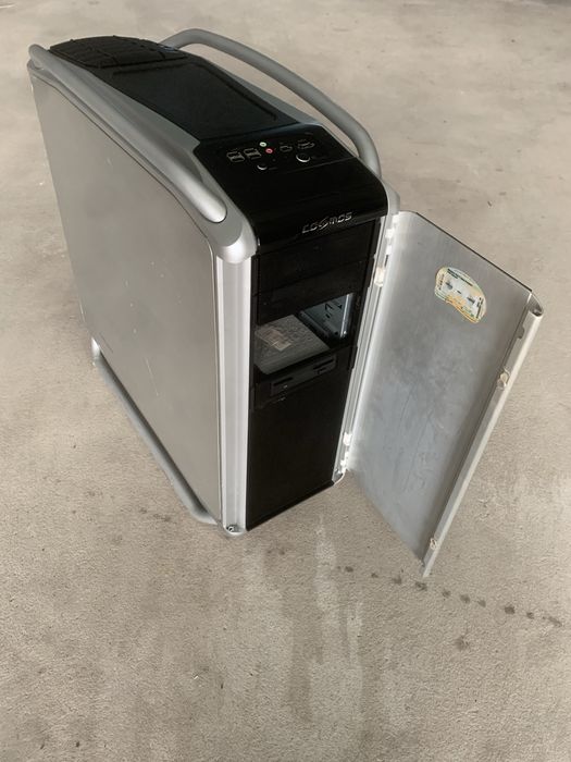 Cooler master cosmos obudowa plyta grafika