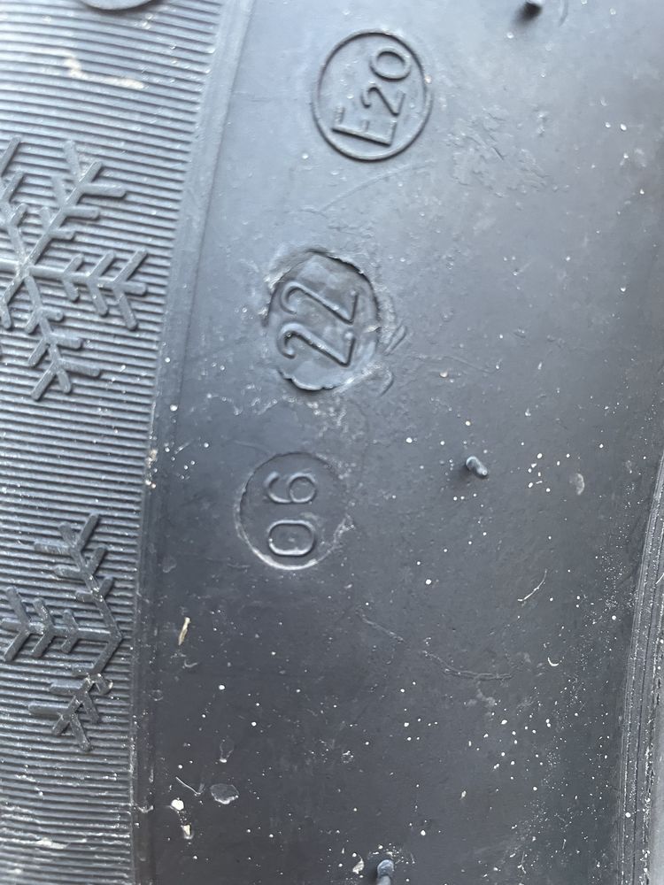 Продам шини 265/65R17 позашляховик