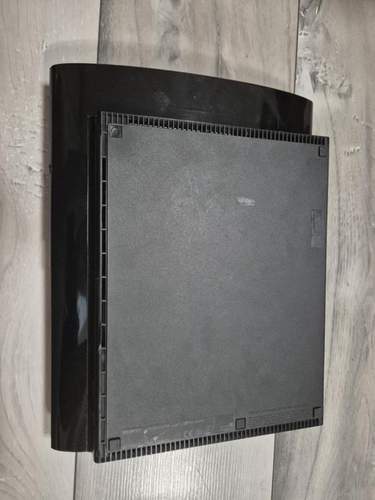 PS3 Super Slim zestaw  4 pady, Move, PS Eye, Minecraft, Uncharted