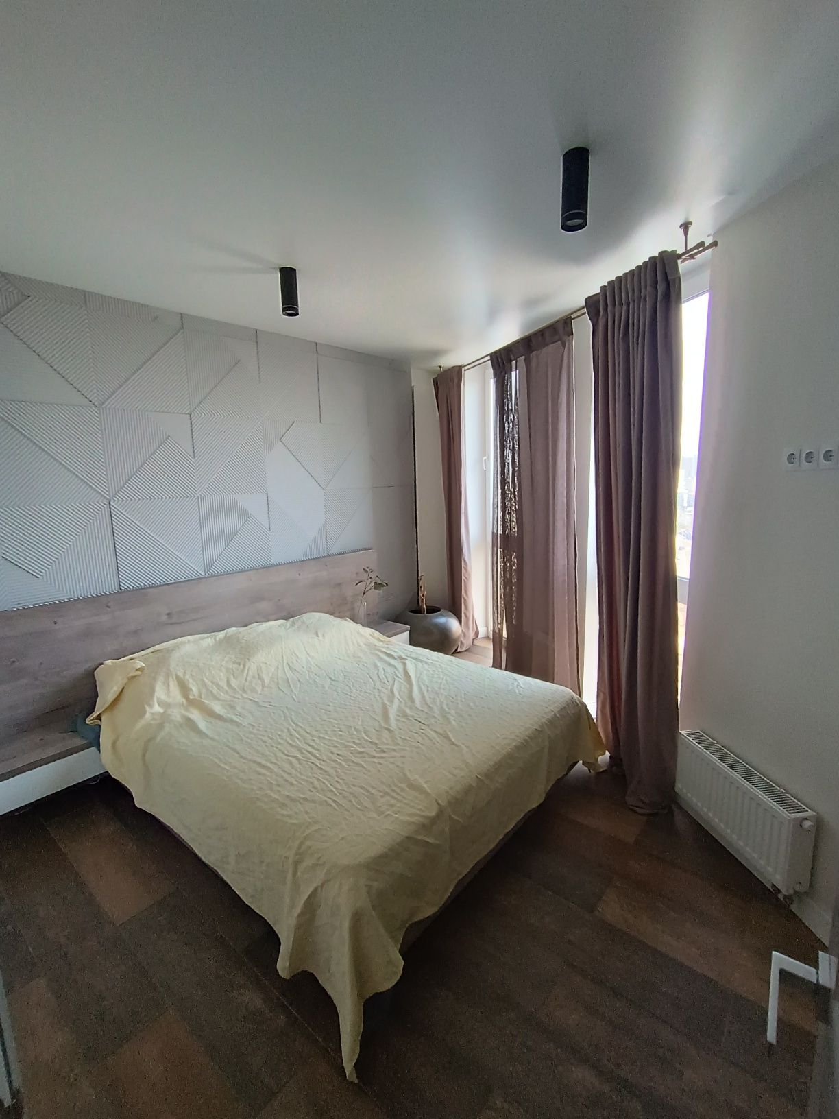 Продаж 1кімн.Соборності,30 ЖК"Київська Венеція"