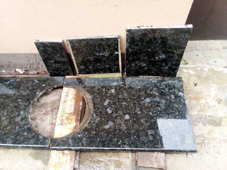 Продам гранітну стільницю