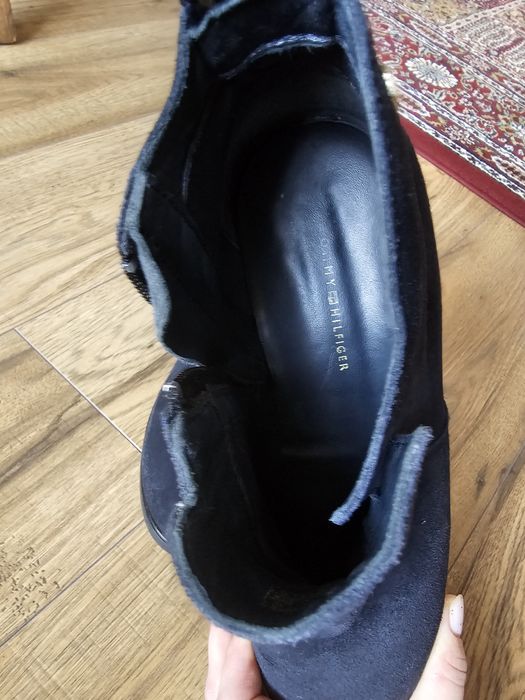 Botki Tommy Hilfiger 38 skóra naturalna zamsz