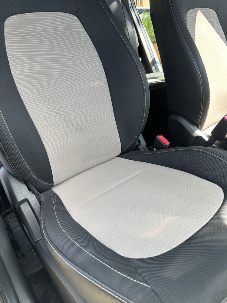 Hyundai i10. Перший власник. Перша реєстрація