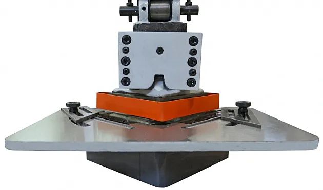 Nożyce gilotynowe Metcor HN4