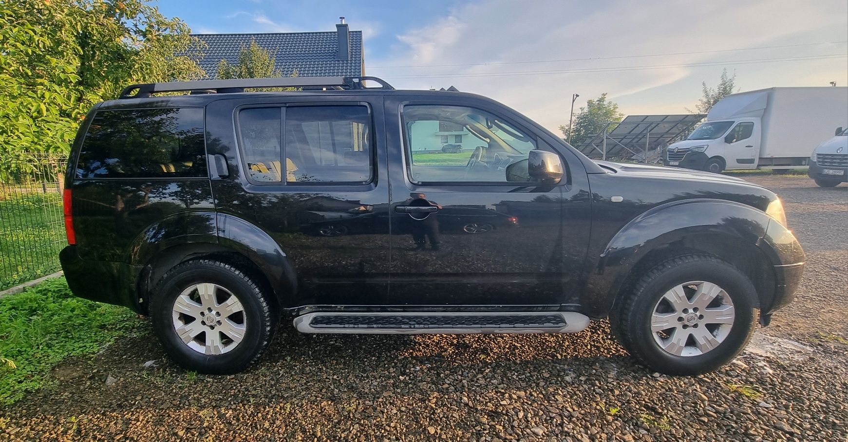 Nissan Pathfinder 2.5 dCi 4x4 hak