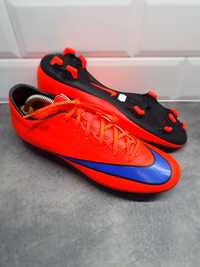 Korki Nike Mercurial Victory V FG 44