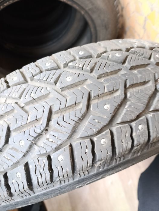 Резина зимняя R15-185/65