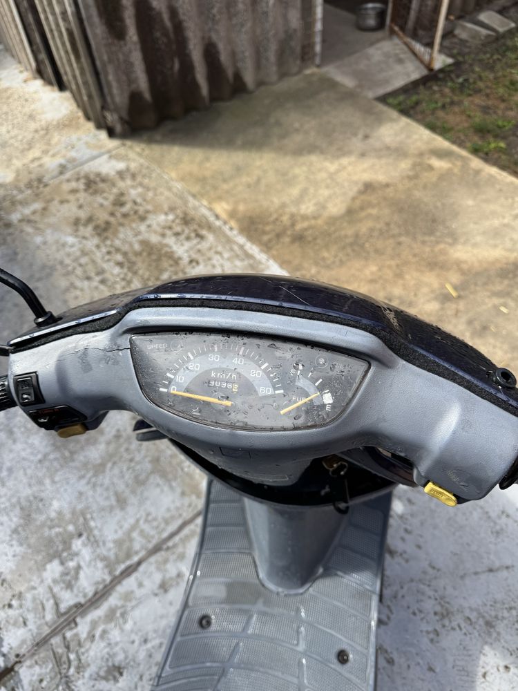 Скутер Honda dio af 27