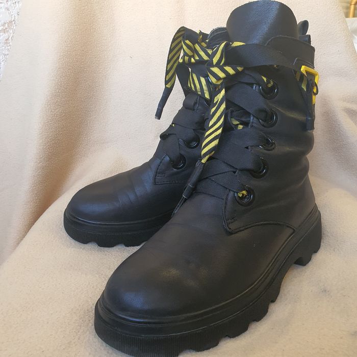 Зимние ботинки кожанные на натуральном меху