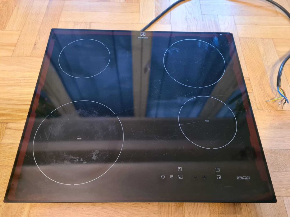 Płyta indukcyjna Electrolux Induction 300 60cm EHH6240ISK