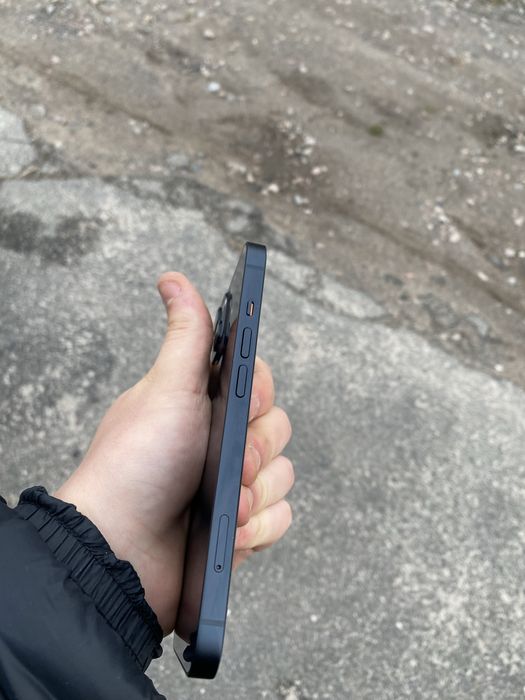 Продам айфон 13/128гб