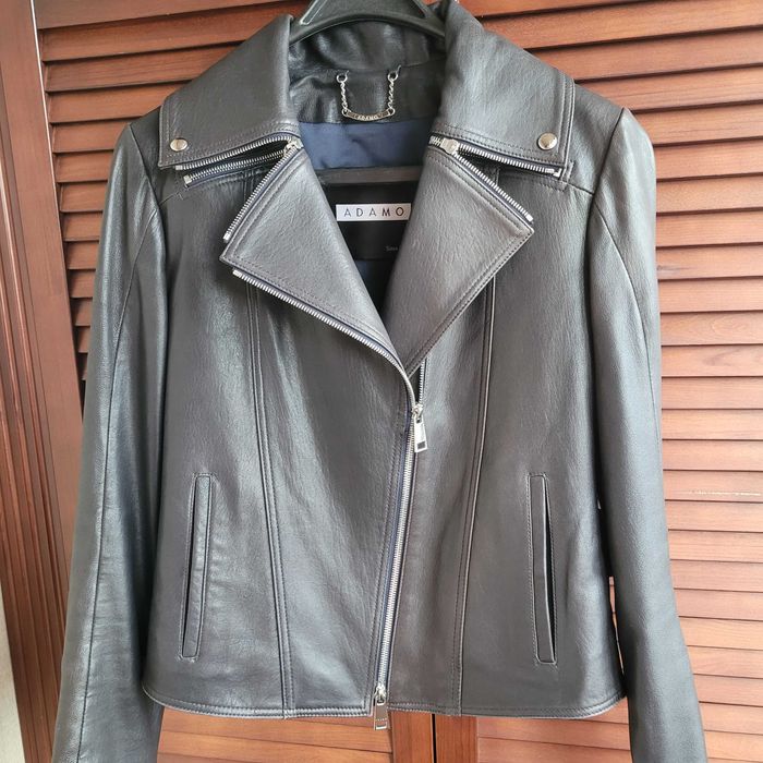 Куртка жіноча шкіряна