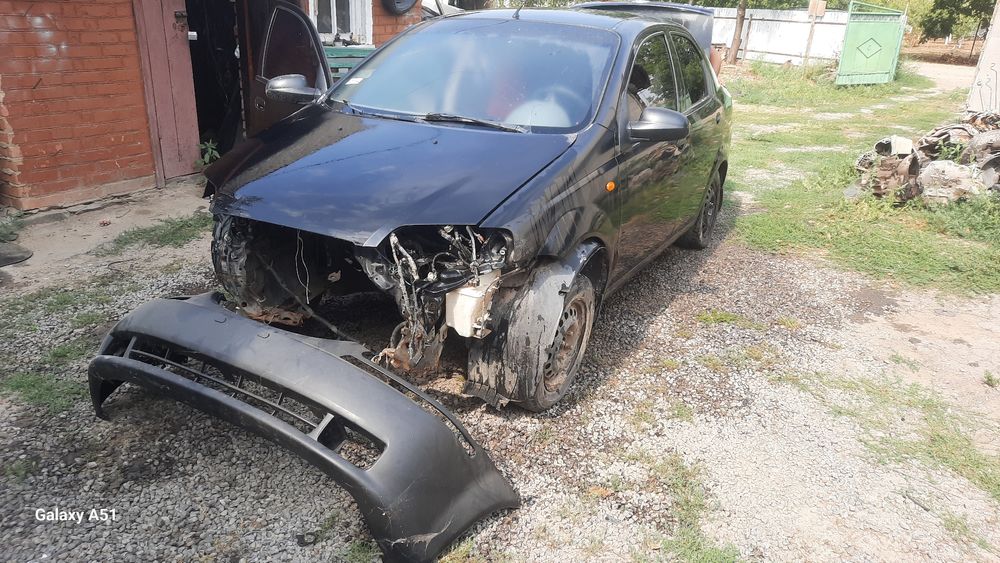 Chevrolet aveo ls кузовні деталі Chevrolet aveo ls кузовні деталі