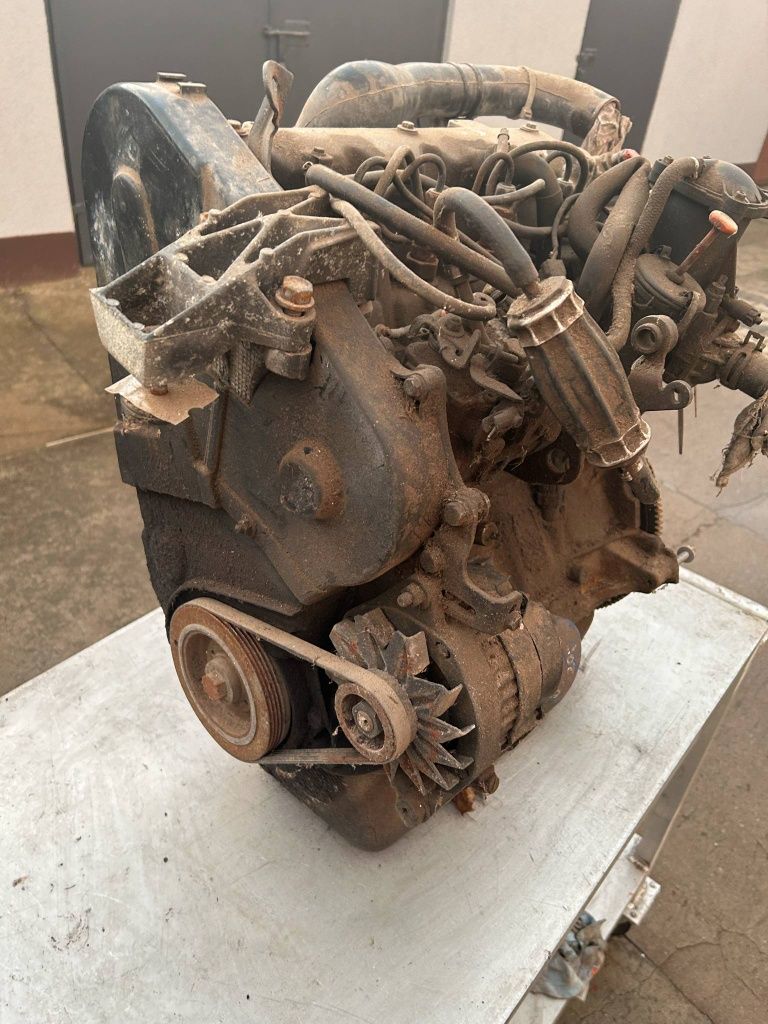 Silnik do Citroena C 15  diesel 1,8