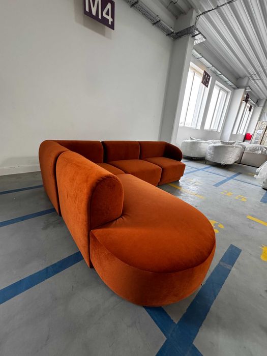 Nowoczesna sofa narożna