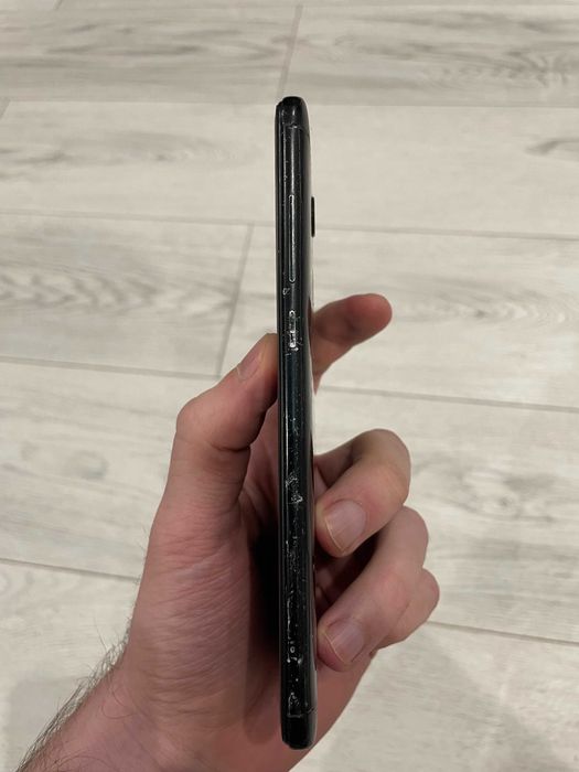 Продам Redmi 5 plus