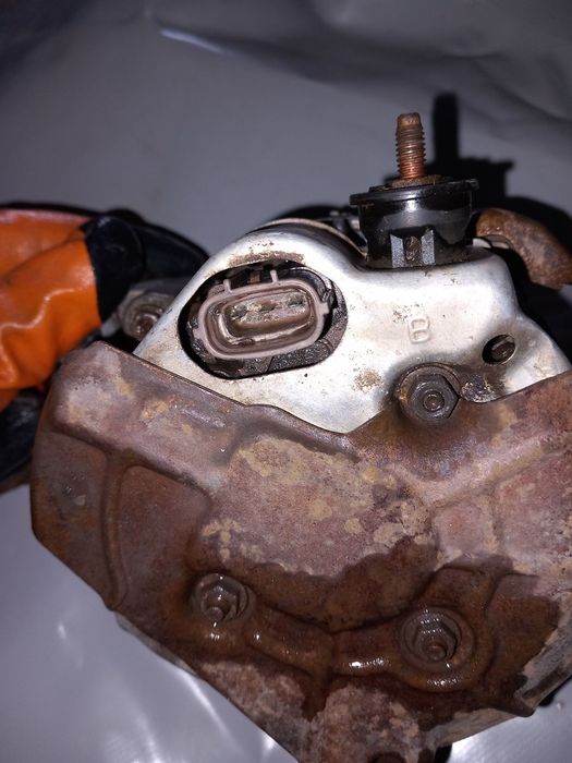 Стартер  генератор гідропідсилювача  тойота ленд крузер 100 лексус дж4