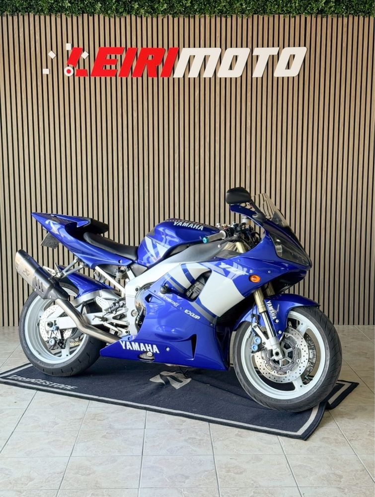 Yamaha R1 De 2002
