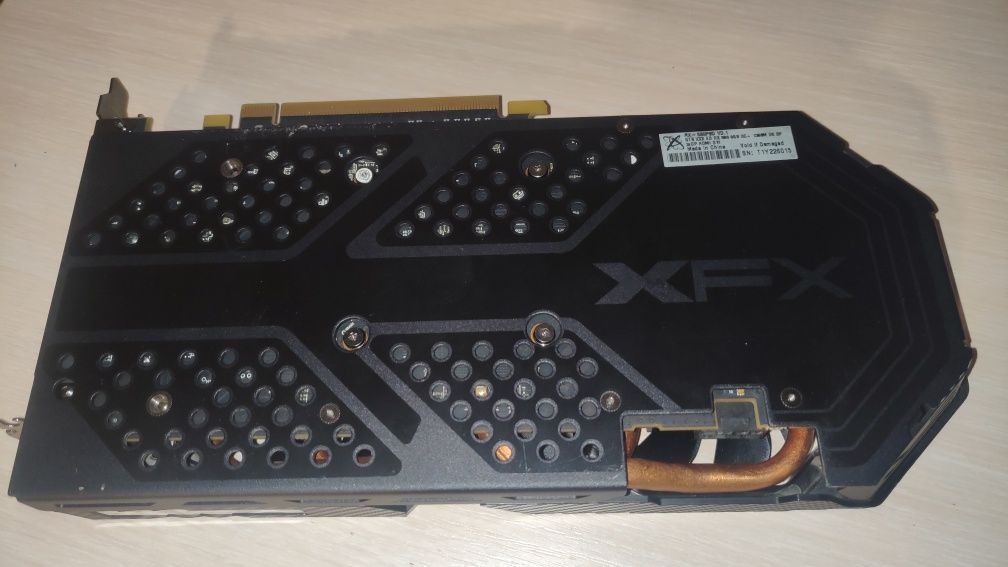 Видеокарта RX 580 8GB XFX. Состояние неизвестно