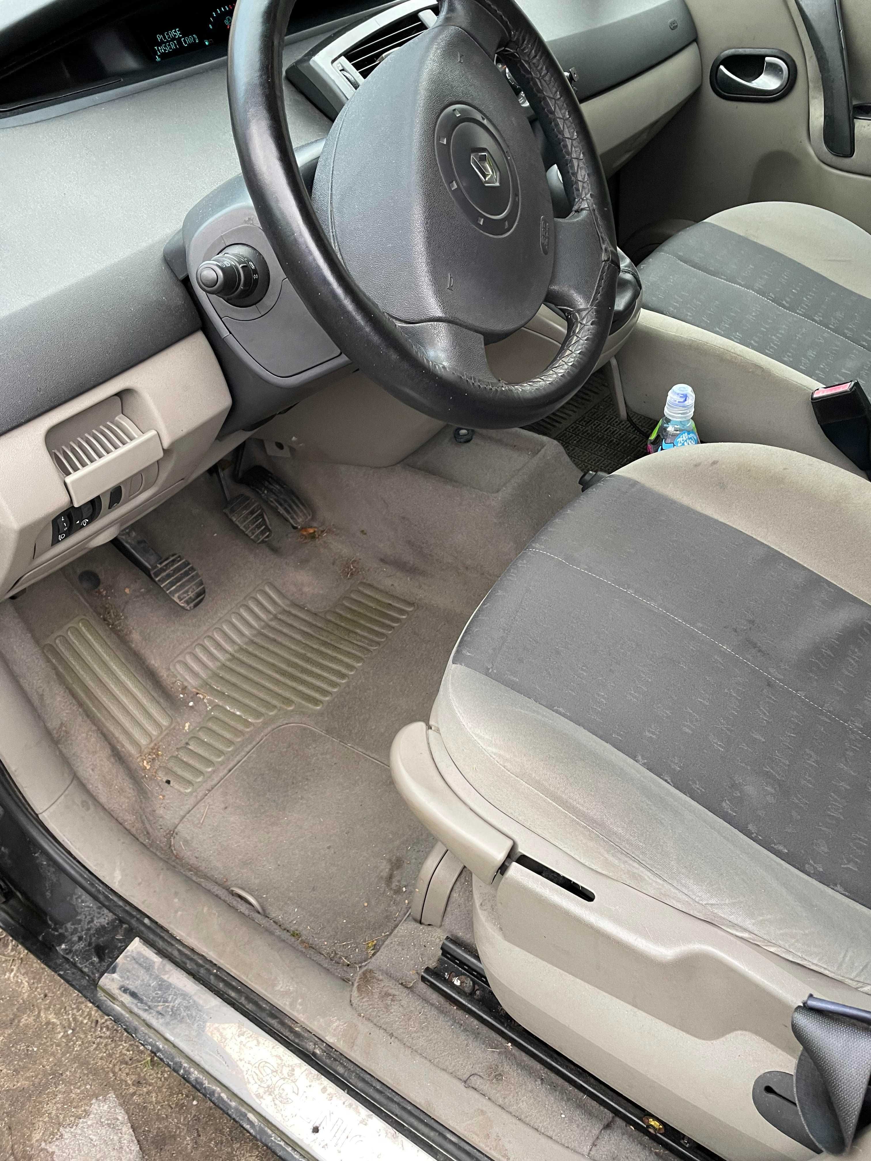 Detailnig czyszczenie wnętrza samochodu