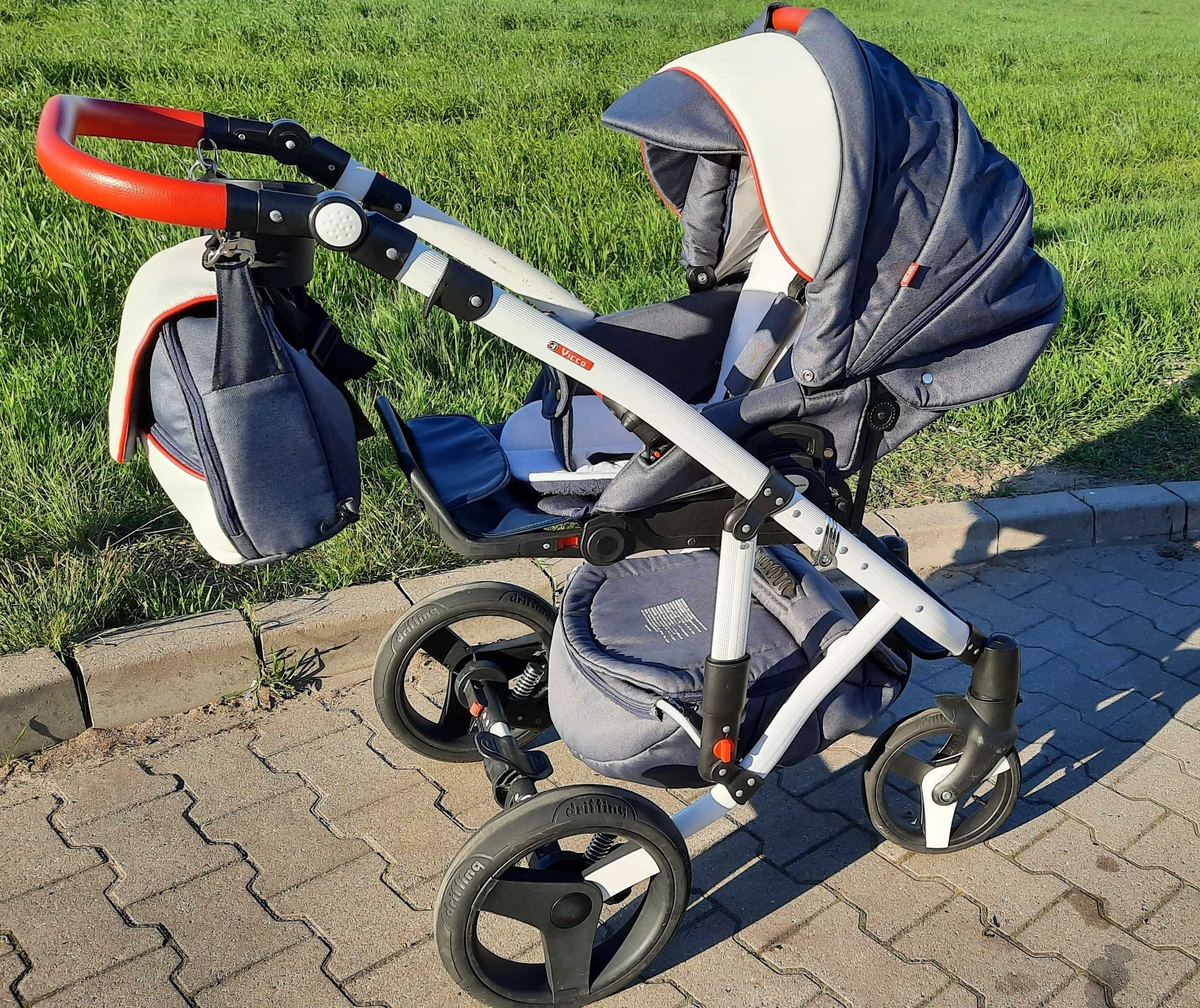 Wózek Adamex Vicco 2w1