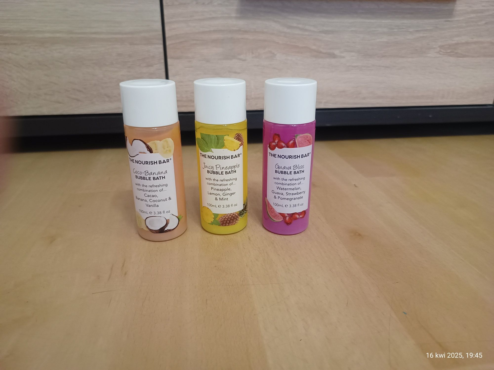 Płyn do kąpieli The Nourish Bar - 3x100ml