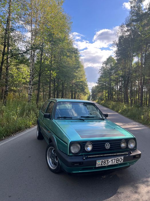 Volkswagen Golf 2