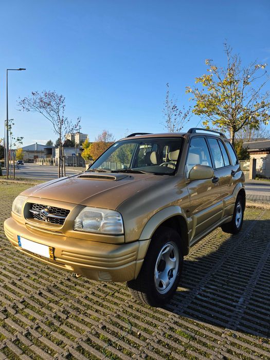 Suzuki Grand Vitara Metal Top 2.0 TDi