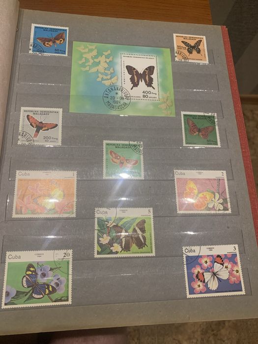 Альбоми з марками 2