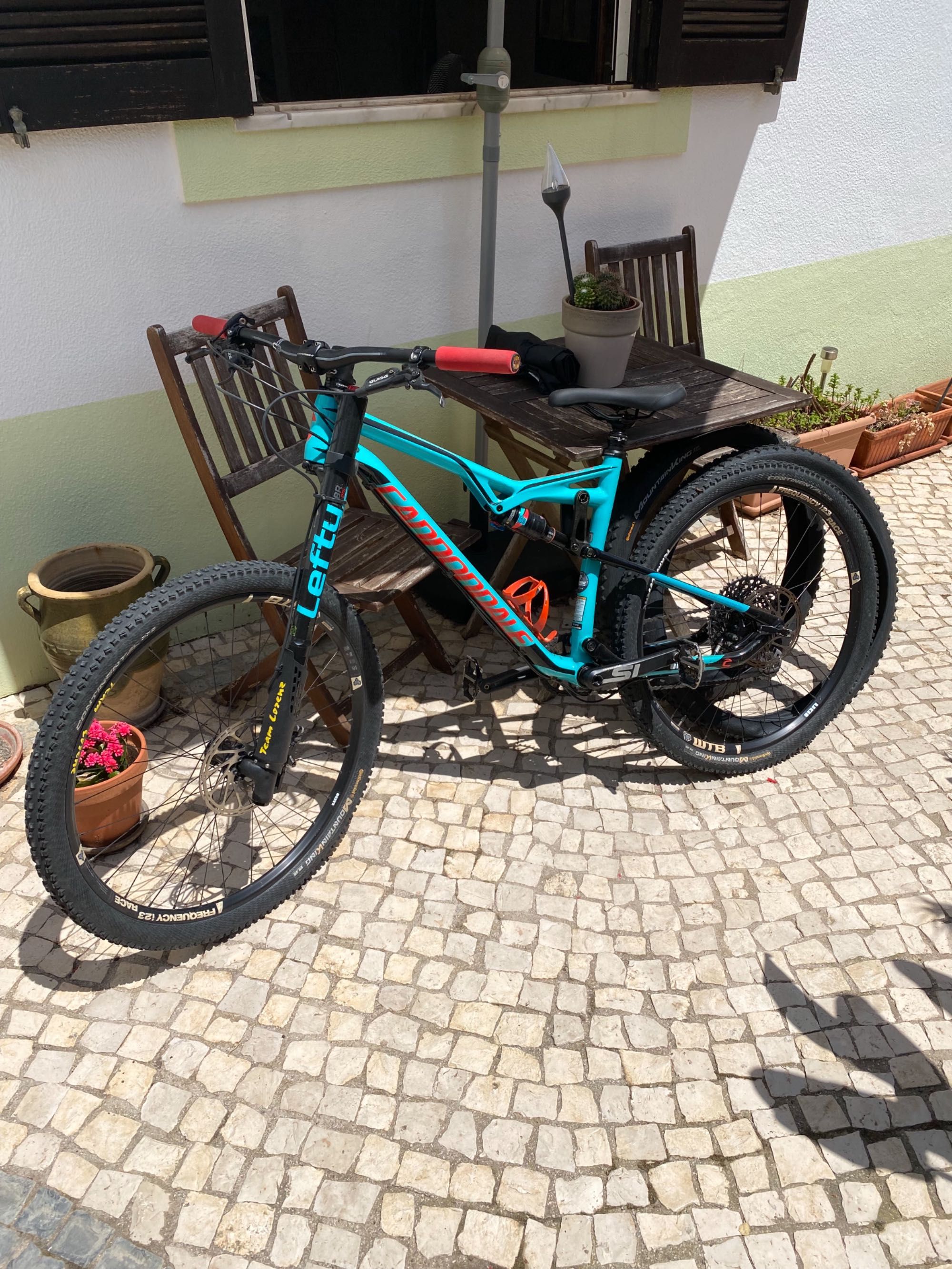 Bicicleta BTT Cannondale Habit Carbon SE 2016