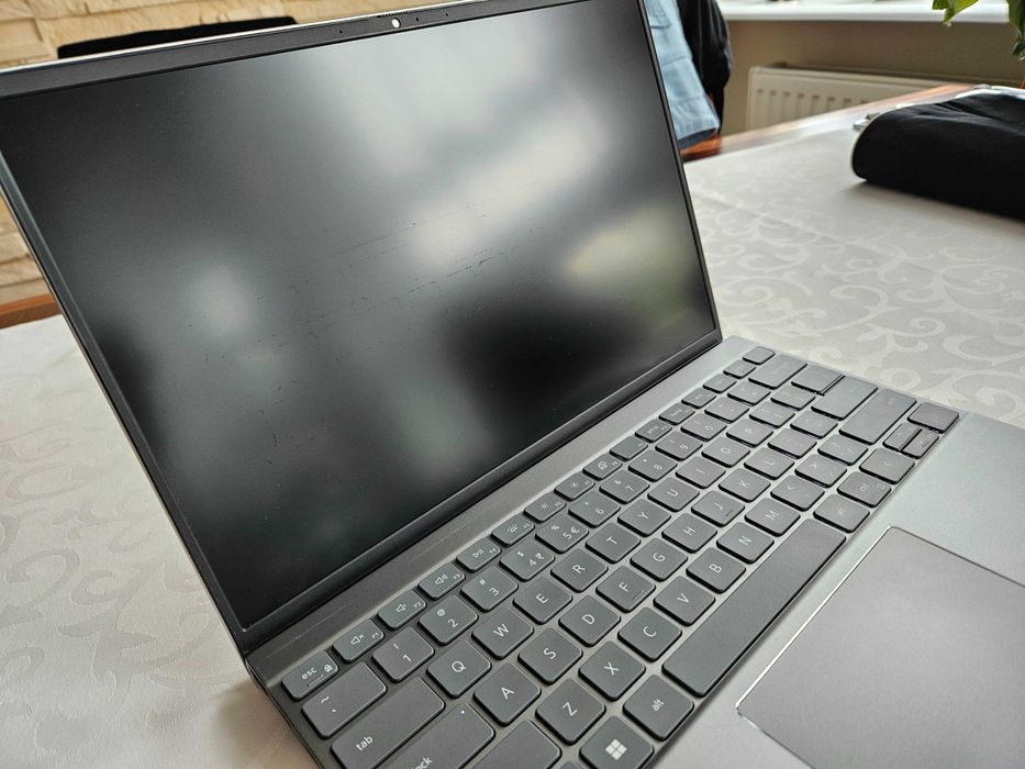 Ultrabook Dell Inspiron 5310 - 13,3", 2560x1600, i7-11390H/16GB/512/