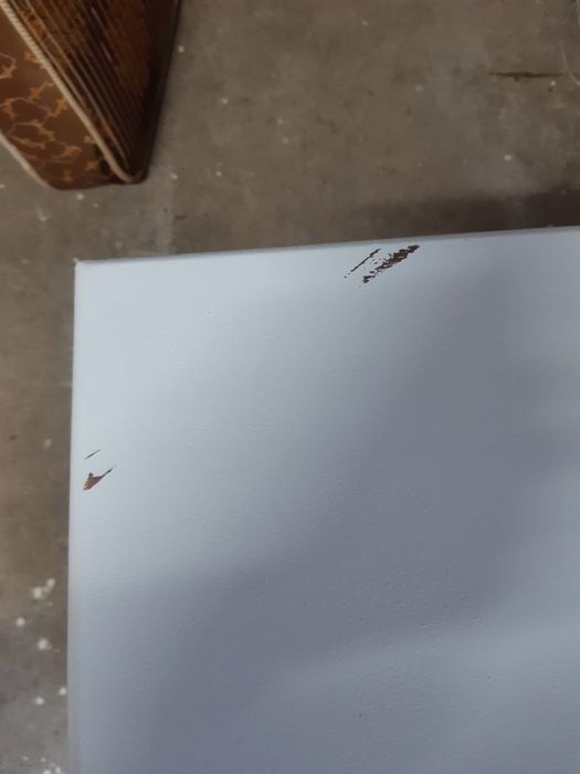 Mesa de apoio restaurada