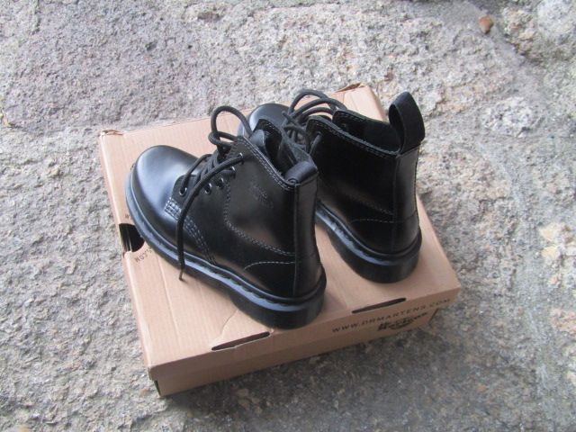 dr martens doc martens criança