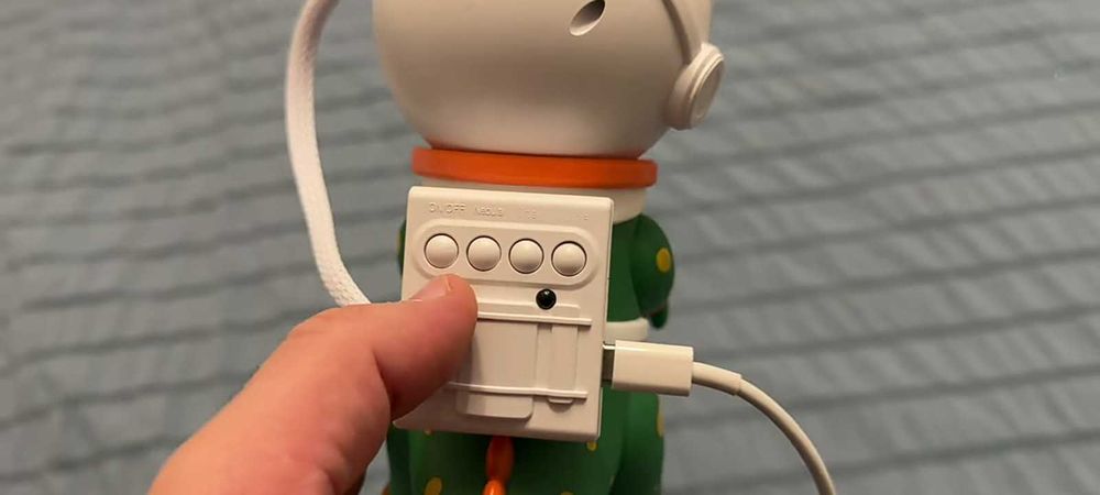 Нічник динозавр астронавт, лазерний проектор, зоряного неба, астронавт