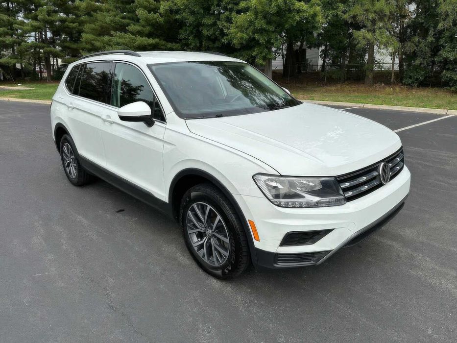 Volkswagen Tiguan SE 4Motion      2020