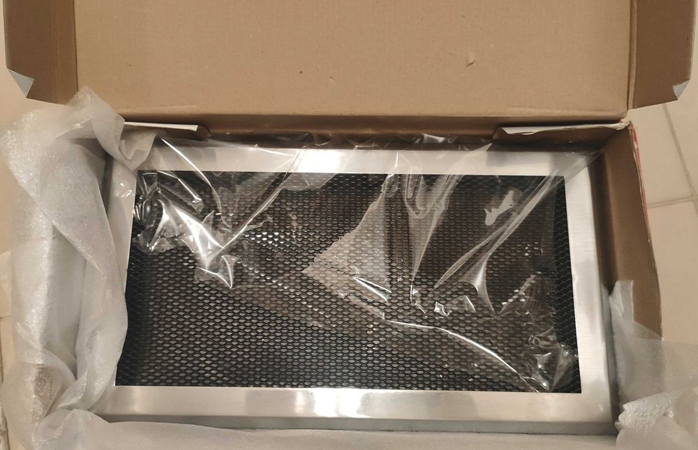Kratka kominkowa wentylacyjna Parkanex 16x32 chrom szlif