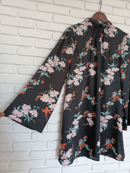 Сукня М Л вільна