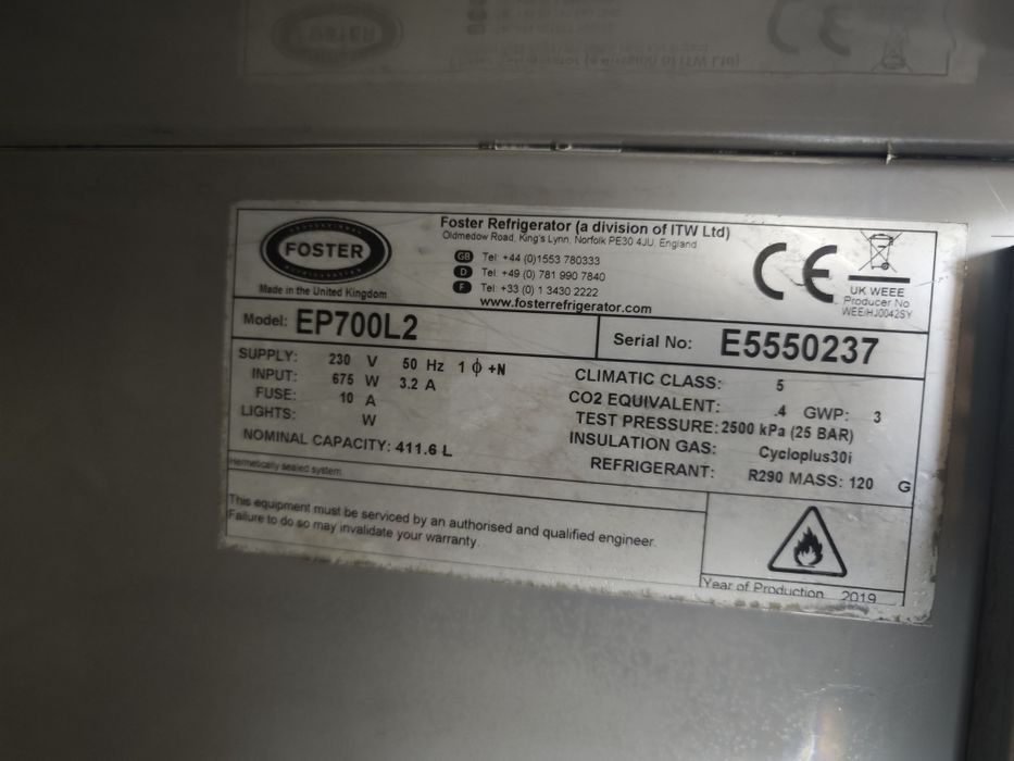 Морозильна шафа 700л Foster Англія