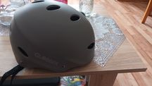 Sprzedam  kask na rower