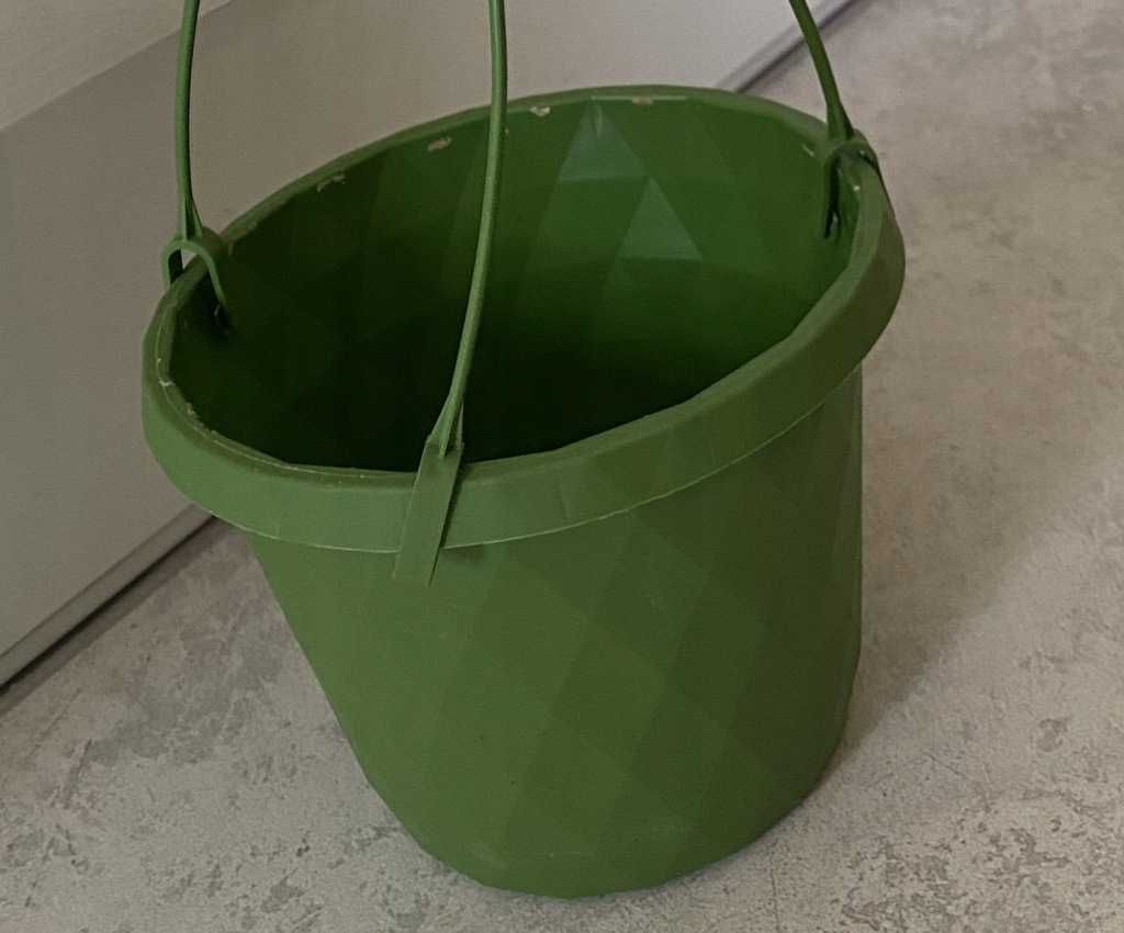 Doniczki po złotówce, 20x doniczki zielone z zawieszką 14x11cm